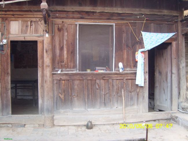 SL731180.JPG
