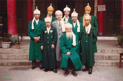 导师与米老乌斯塔.jpg
