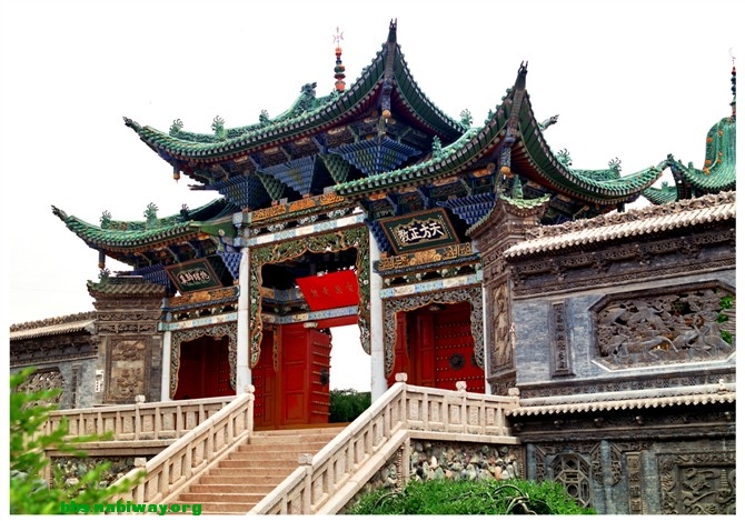 兰州灵明堂拱北三华门